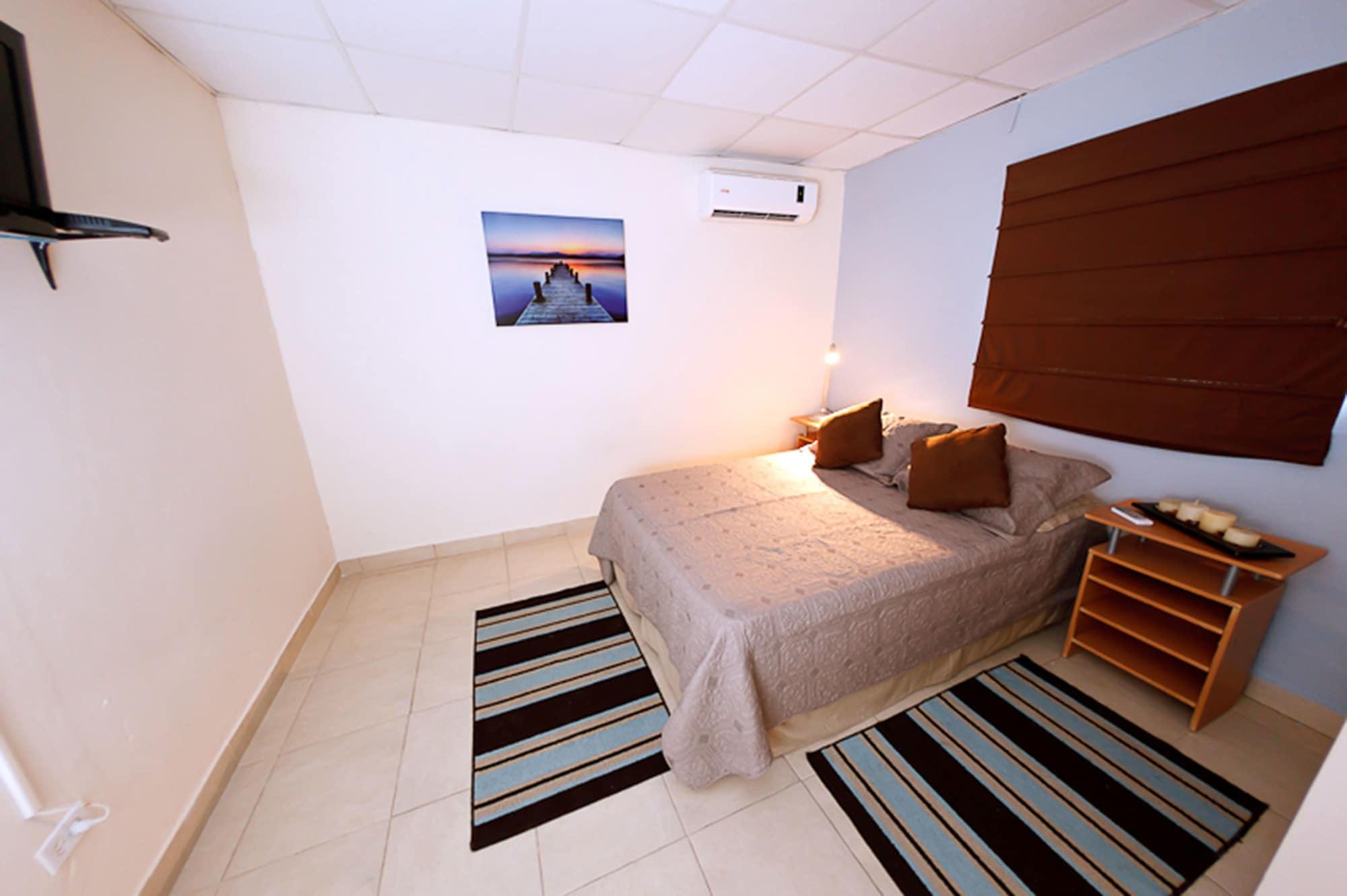 Hostal Gemar Panama City Luaran gambar