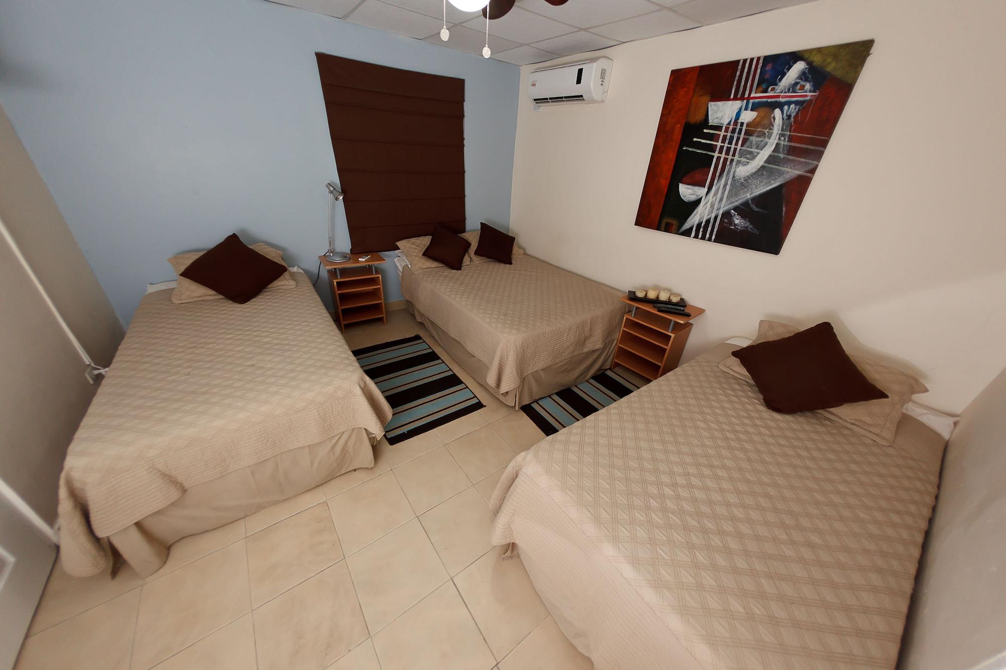 Hostal Gemar Panama City Luaran gambar