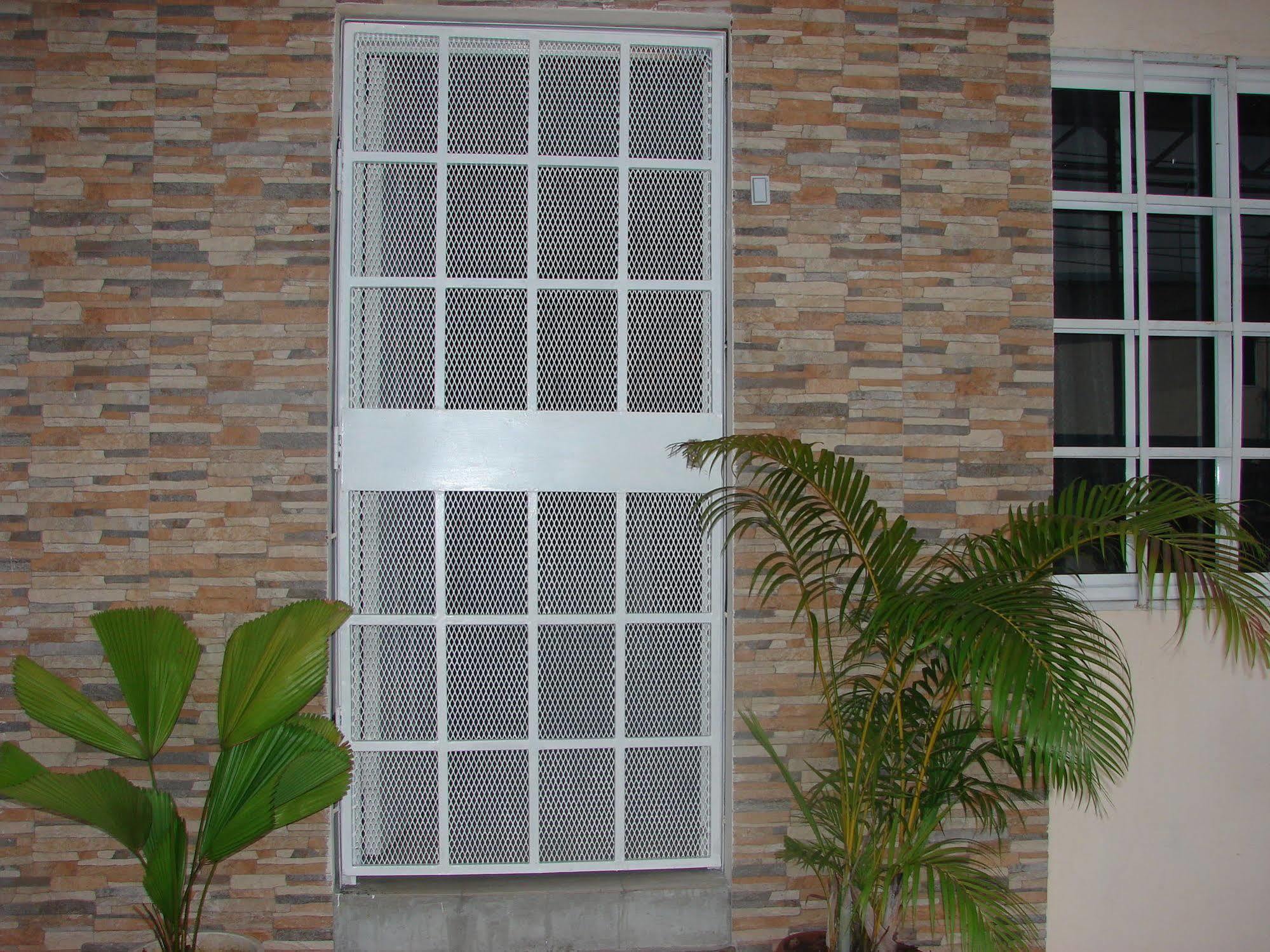 Hostal Gemar Panama City Luaran gambar