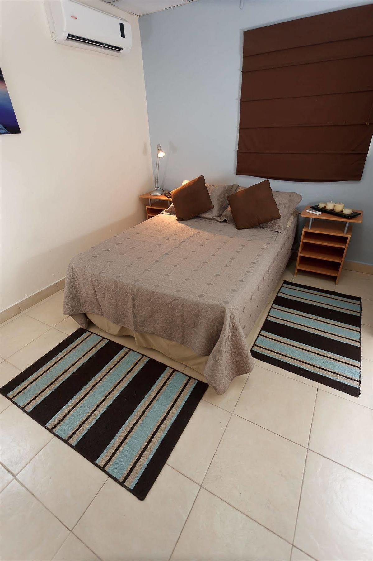 Hostal Gemar Panama City Luaran gambar